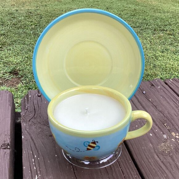 Bee Teacup Candle • Fresh Bamboo • Premium Wax • Repurposed Cup & Saucer - Picture 2 of 4